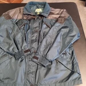 Cabela's Dark Green and Black Women's Jacket